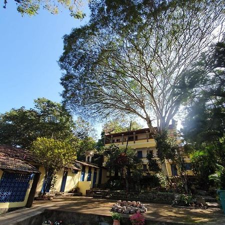 Hotel Casa Da Fonte Hospedaria Miguel Pereira Exterior foto